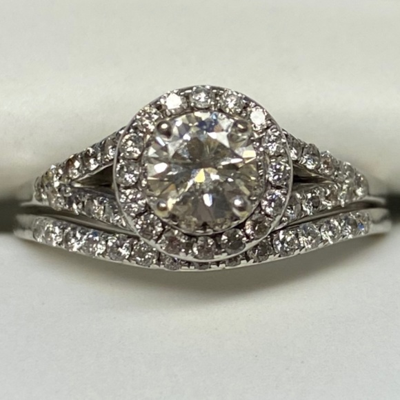Helzberg Diamonds Jewelry - Helzberg Engagement Ring with wedding band